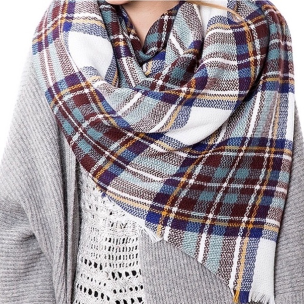 🌲 Fresh Pine Plush Oversized Plaid Blanket Scarf - Picture 2 of 6
